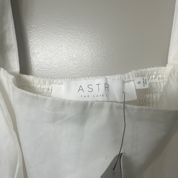 ASTR the Label Poplin Tiered Midi Dress - Picture 4 of 4